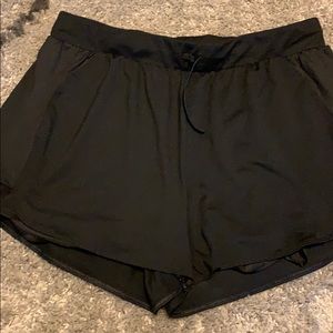Women’s shorts